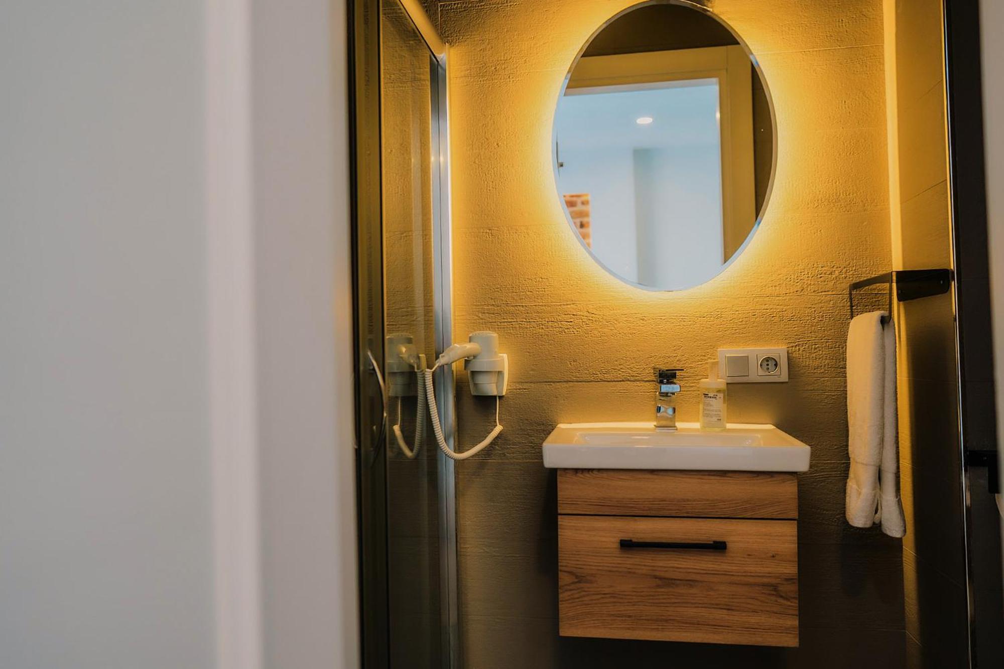 Taksim Santa Lucia Hotel Истанбул Екстериор снимка