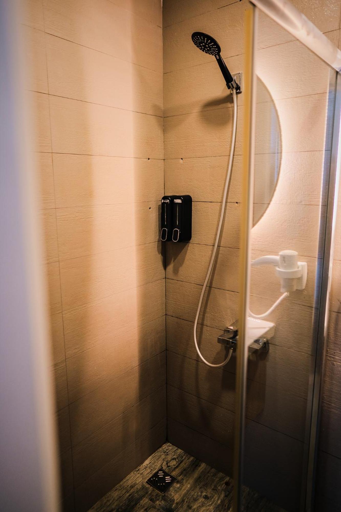 Taksim Santa Lucia Hotel Истанбул Екстериор снимка